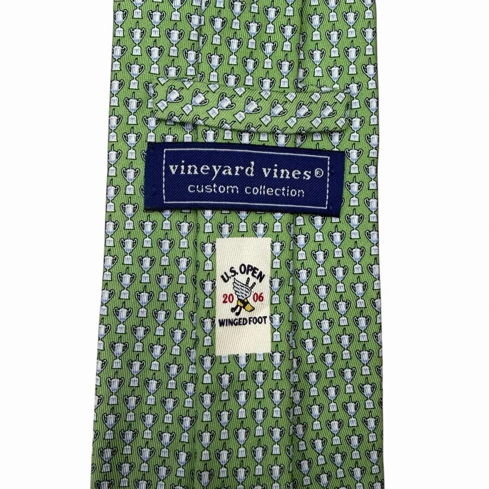 Vineyard Vines Tie U.S. Open 2006 Winged Foot Golf Trophy Green Silk 3 7/8